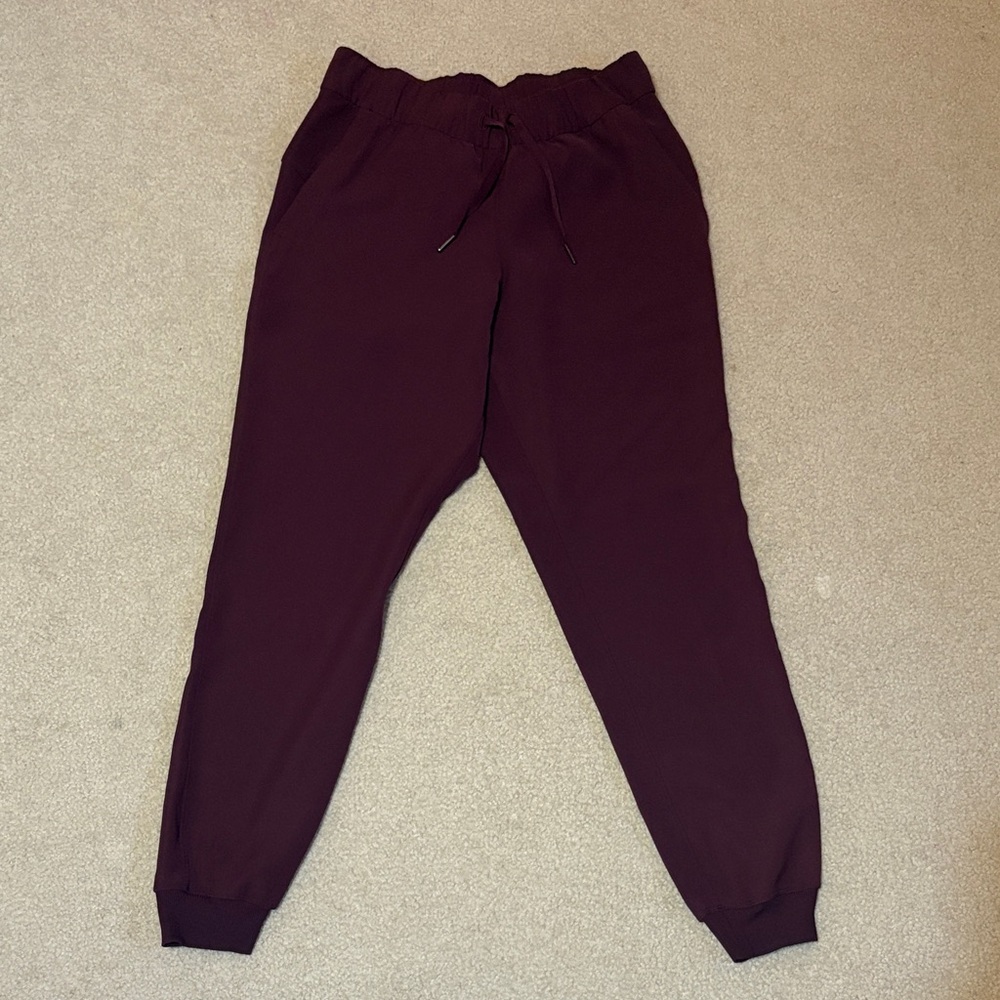 lululemon On The Fly jogger